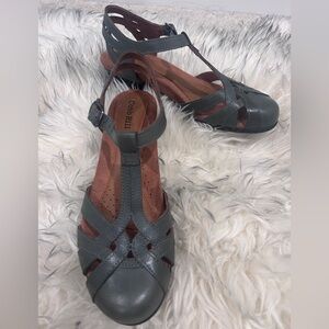 Cobb Hill by New Balance Women's Charcoal Sandals